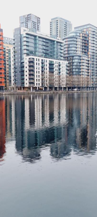 Luxury Waterside Apartment Canary Wharf Londyn Zewnętrze zdjęcie