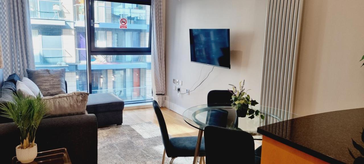 Luxury Waterside Apartment Canary Wharf Londyn Zewnętrze zdjęcie